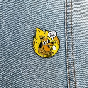 Perro “This is Fine”